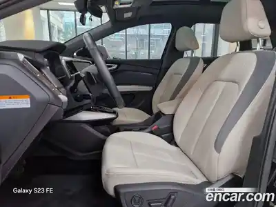 Audi Q4 e-tron 2022 Автомат в Москве № 312453, миниатюра 10
