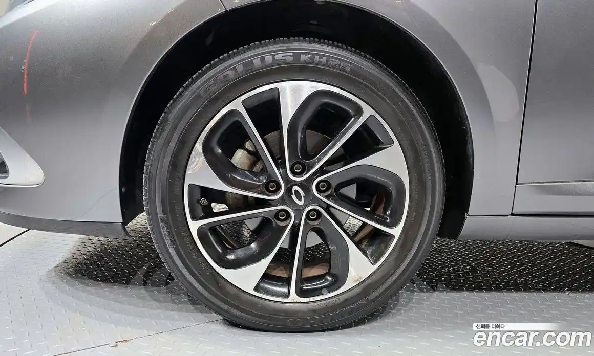 Renault SM3 2016 1.6 Автомат в Москве № 328348, фото 19