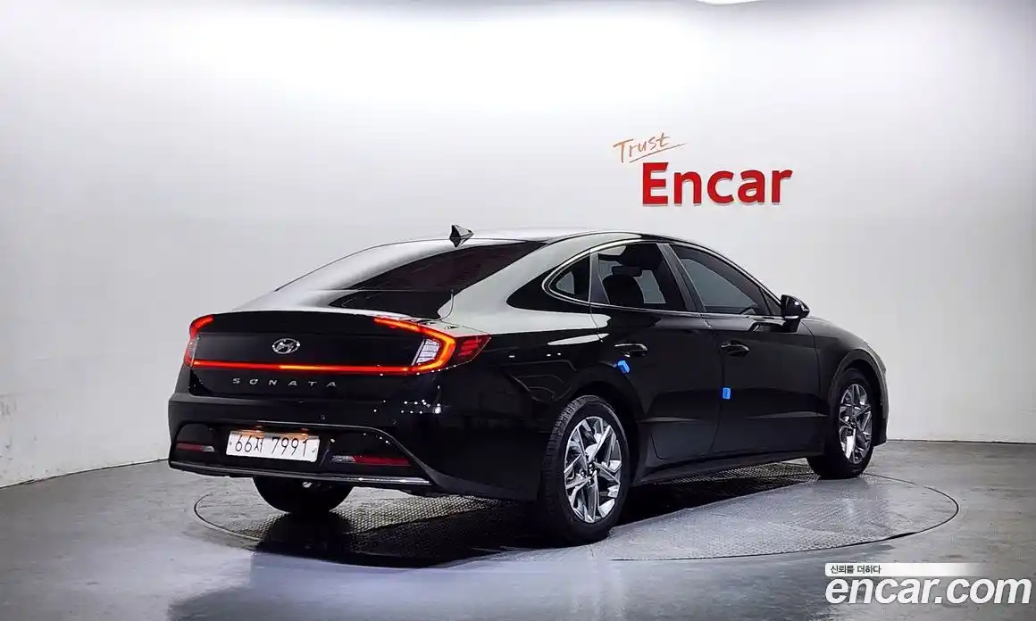 Hyundai Sonata 2020 2.0 Автомат в Москве № 330420, фото 7