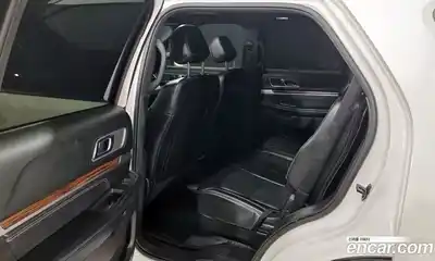 Ford Explorer 2017 2.3 Автомат в Москве № 335328, миниатюра 11