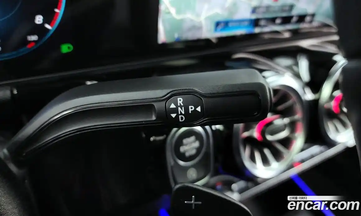 Mercedes-Benz GLA-Class 2021 2.0 Автомат в Москве № 339534, фото 15