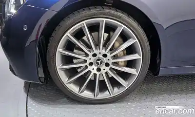 Mercedes-Benz E-Class 2021 2.0 Автомат в Москве № 342798, миниатюра 12