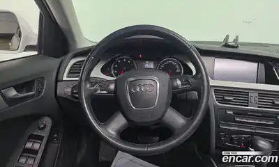 Audi A4 2009 2.0 Автомат в Москве № 343736, миниатюра 4