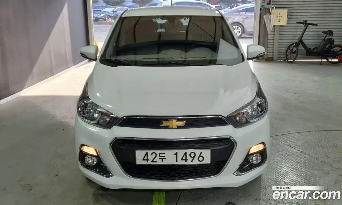 Chevrolet Spark 2016 1.0 Автомат в Москве № 355095, фото 3