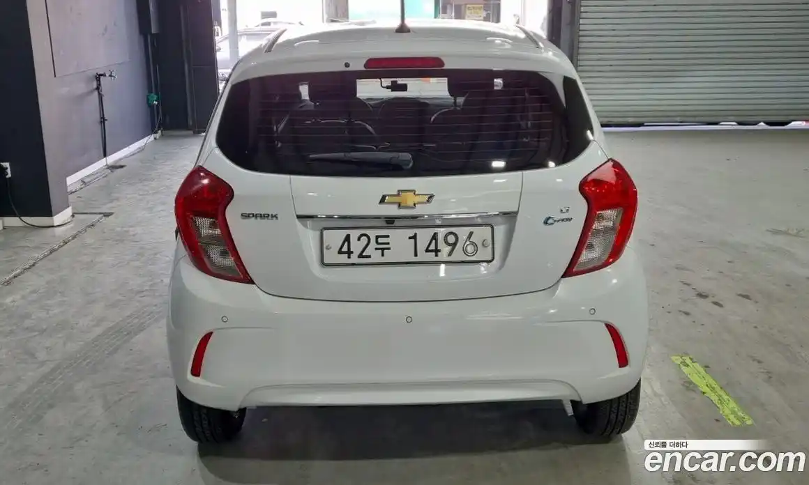 Chevrolet Spark 2016 1.0 Автомат в Москве № 355095, фото 4