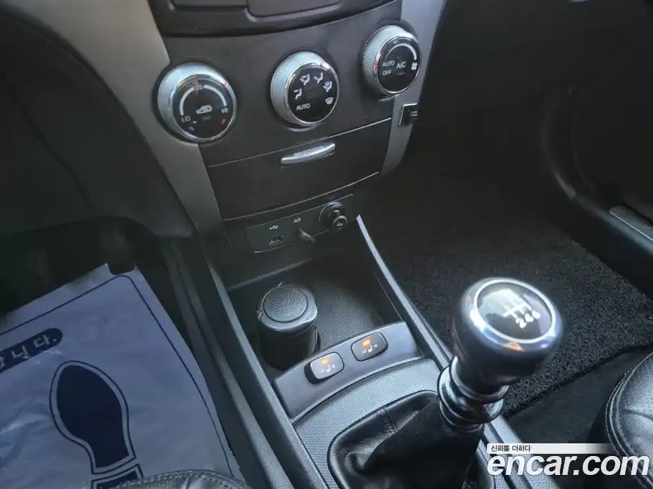 SsangYong Korando 2013 2.0 Механическая в Москве № 35826, фото 11