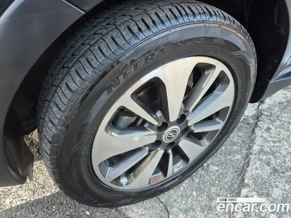 SsangYong Korando 2013 2.0 Механическая в Москве № 35826, фото 18