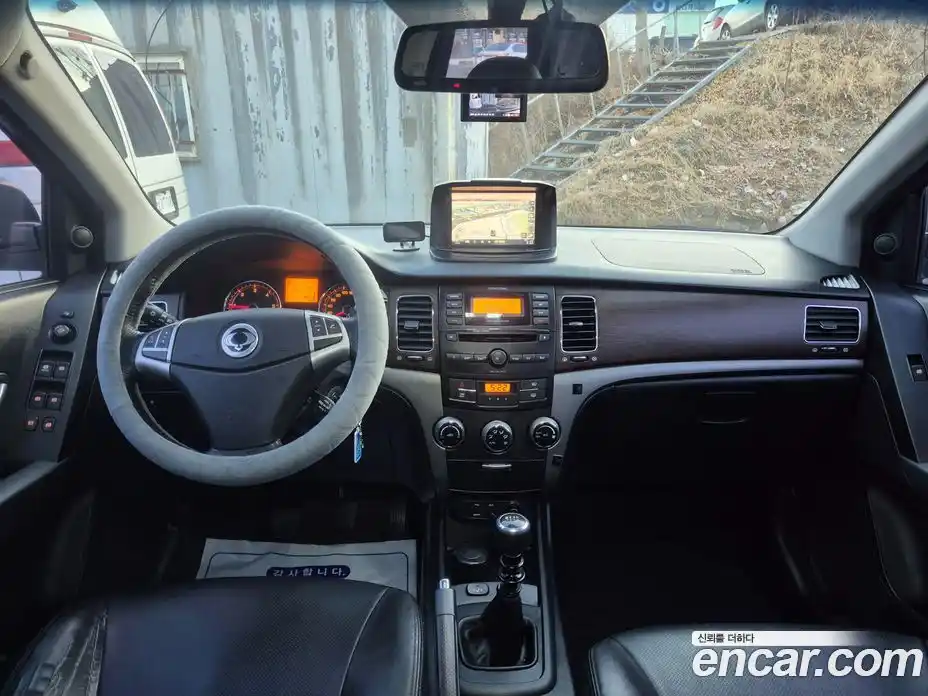 SsangYong Korando 2013 2.0 Механическая в Москве № 35826, фото 9