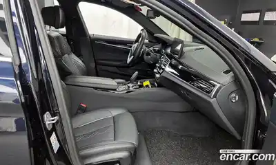 BMW 5-Series 2022 2.0 Автомат в Москве № 362439, миниатюра 11