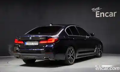 BMW 5-Series 2022 2.0 Автомат в Москве № 362439, миниатюра 2