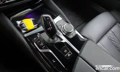 BMW 5-Series 2022 2.0 Автомат в Москве № 362439, миниатюра 9