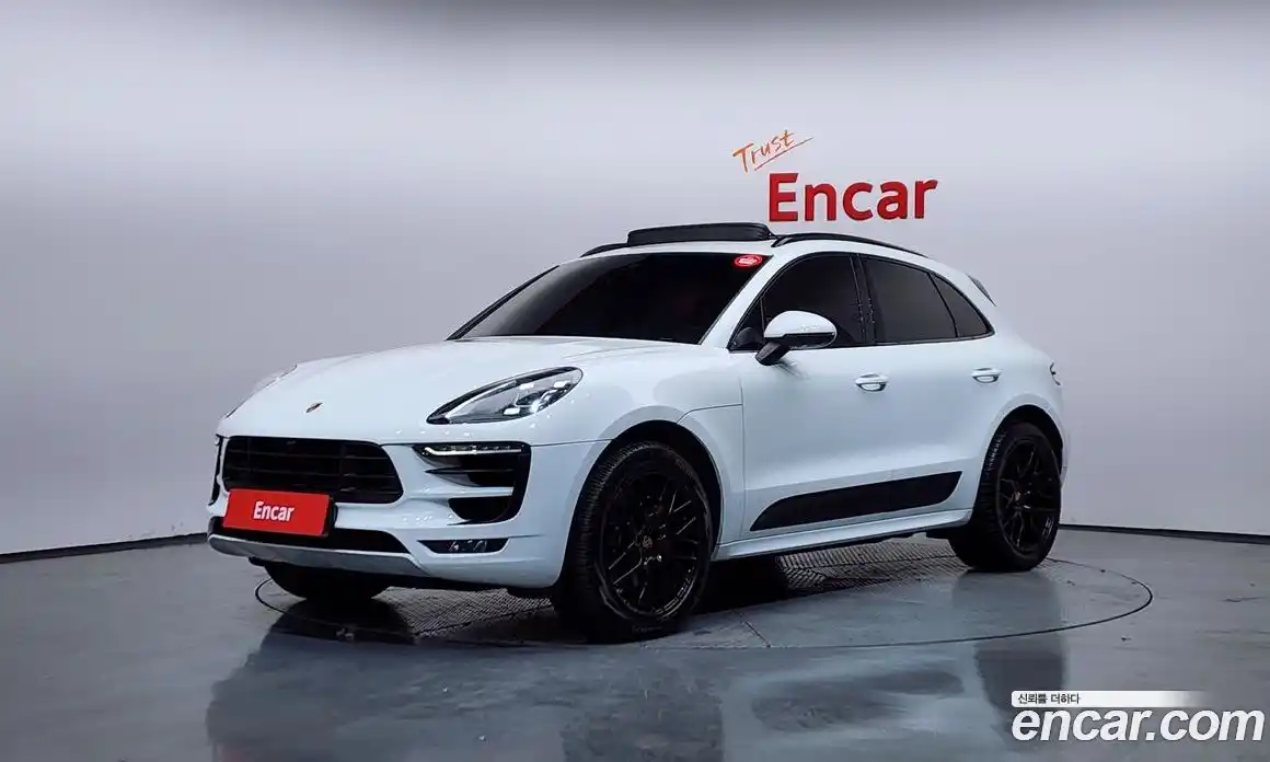 Porsche Macan 2018 3.0 Автомат в Москве № 374225, фото 1
