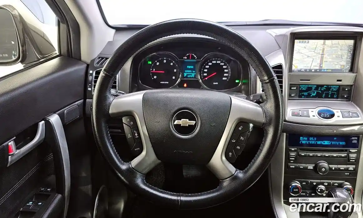 Chevrolet Captiva 2014 2.0 Автомат в Москве № 37477, фото 13