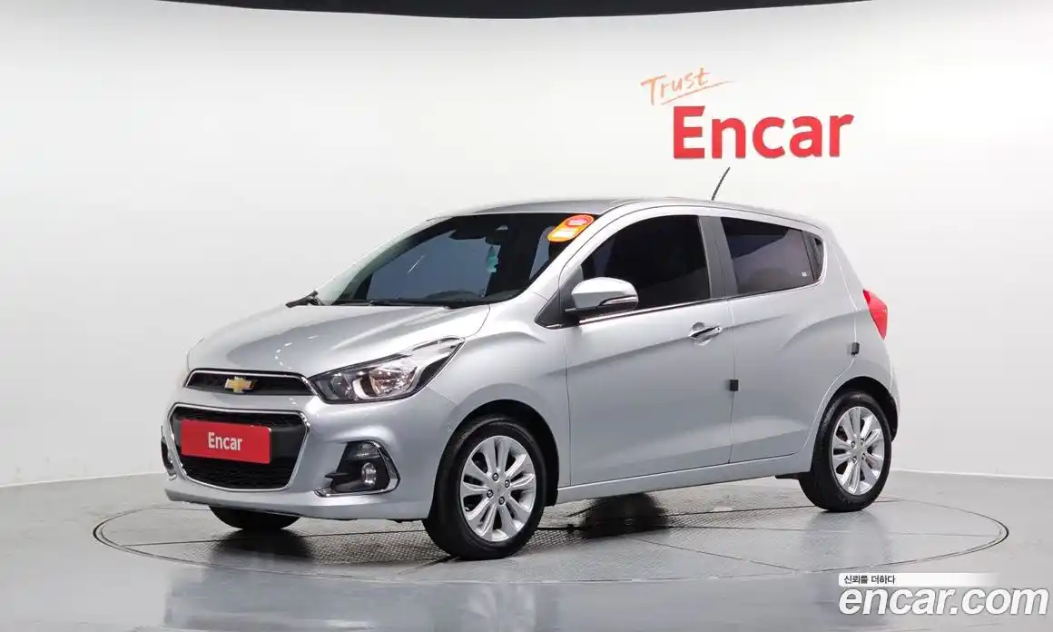Chevrolet Spark 2017 1.0 Автомат в Москве № 37862, фото 6