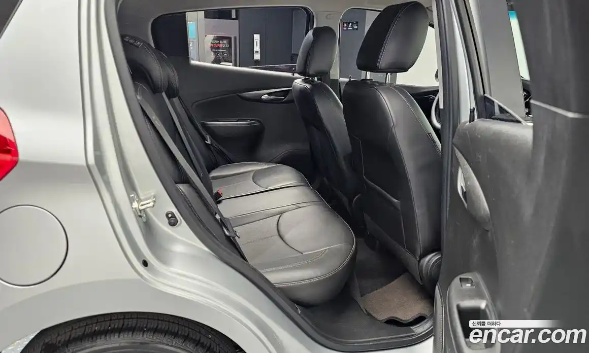 Chevrolet Spark 2017 1.0 Автомат в Москве № 37862, фото 8