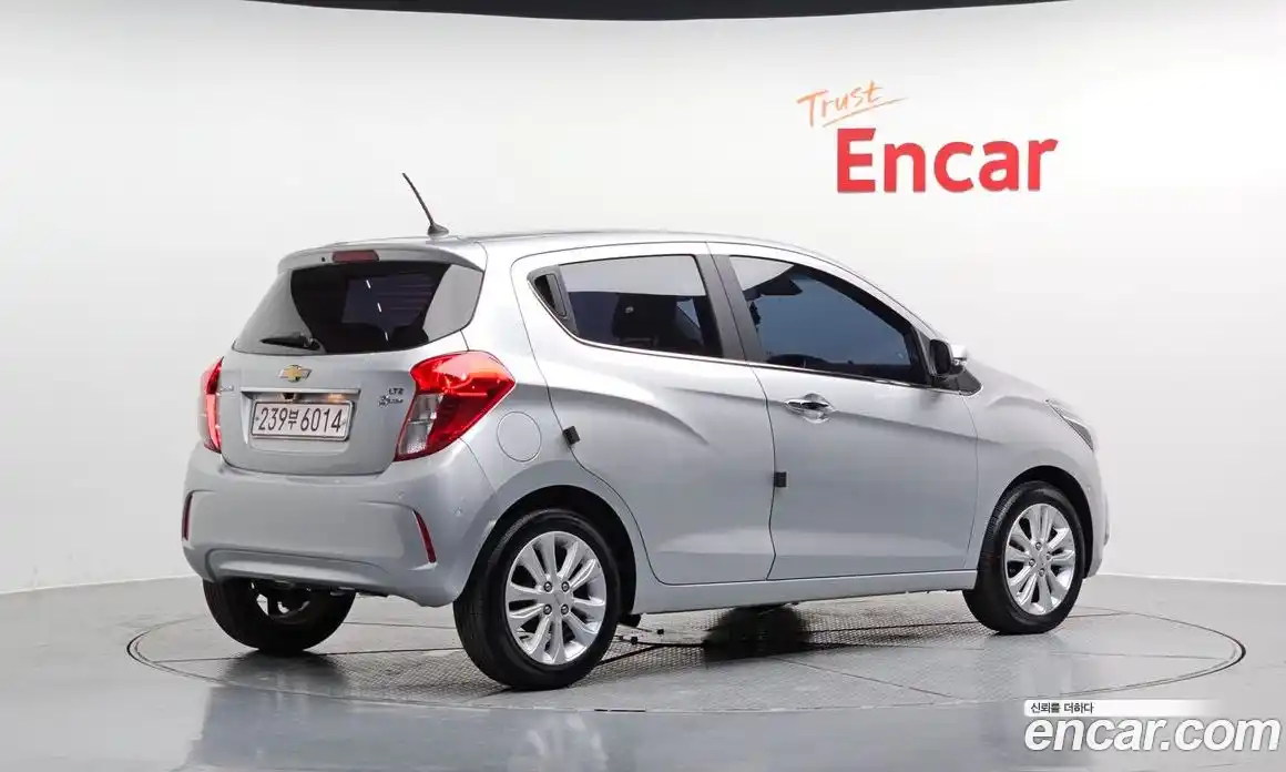 Chevrolet Spark 2017 1.0 Автомат в Москве № 37862, фото 10