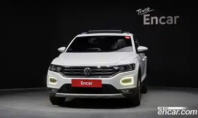 Volkswagen T-Roc 2021 2.0 Автомат в Москве № 382976, миниатюра 3