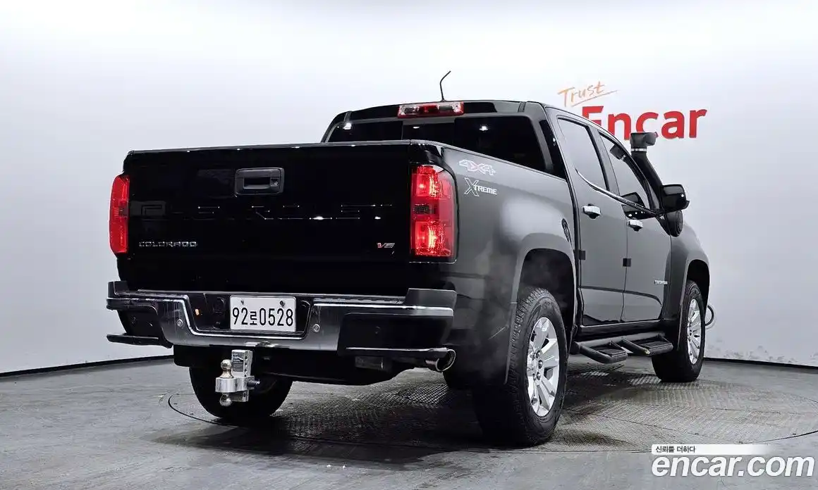 Chevrolet Colorado 2021 3.6 Автомат в Москве № 39052, фото 10