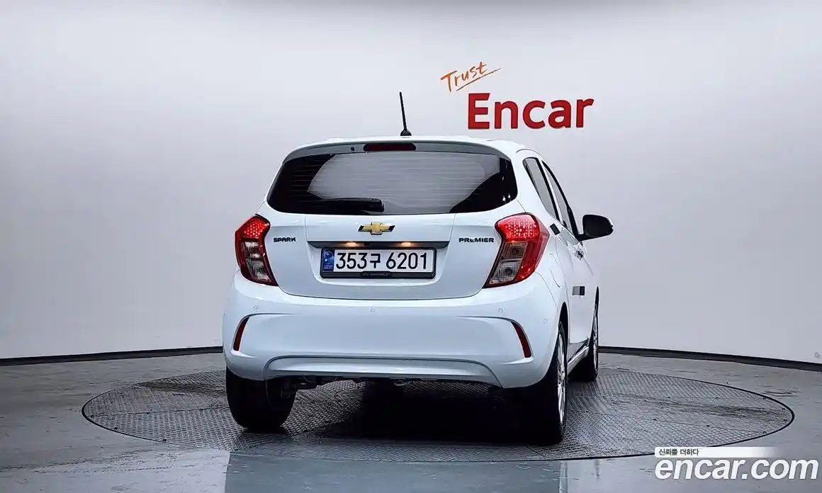 Chevrolet Spark 2021 1.0 Автомат в Москве № 39211, фото 10