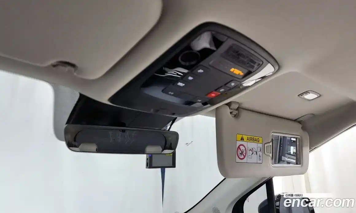 Kia Canival 2026 1.6 Автомат в Москве № 400654, фото 17