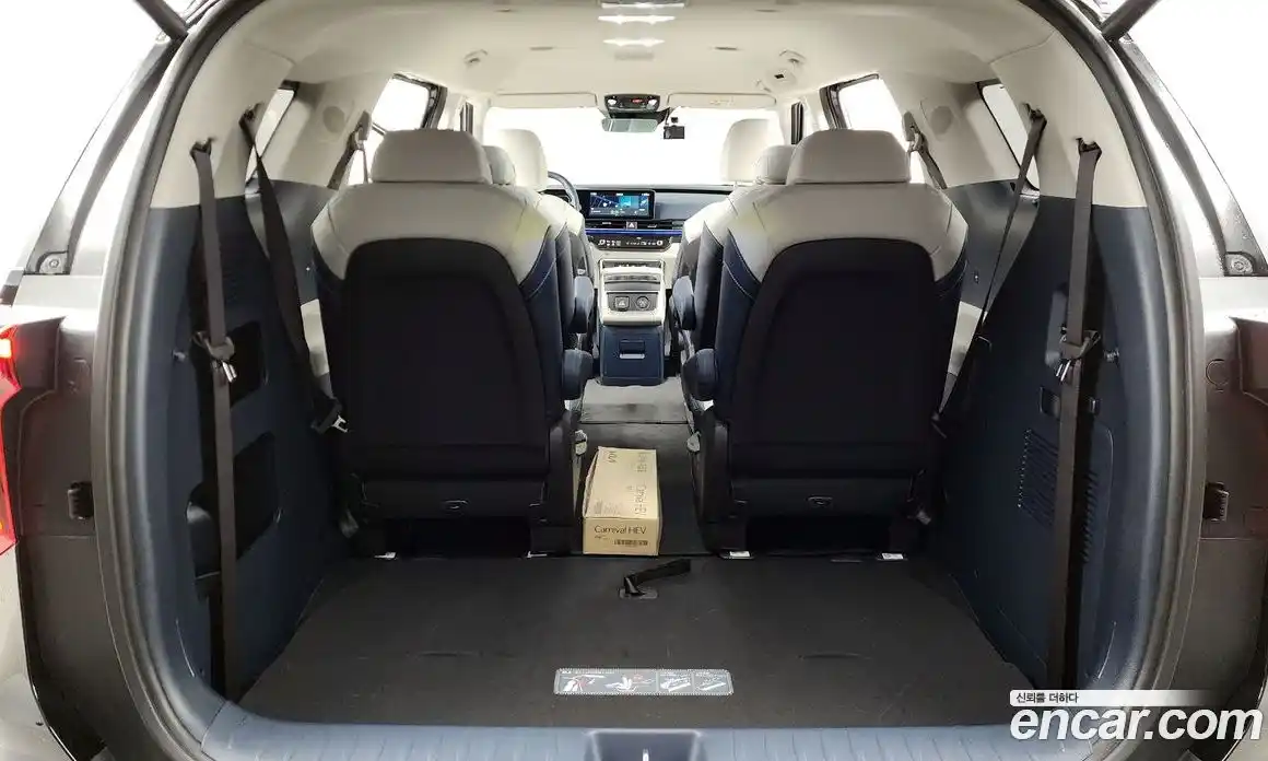 Kia Canival 2026 1.6 Автомат в Москве № 400654, фото 20