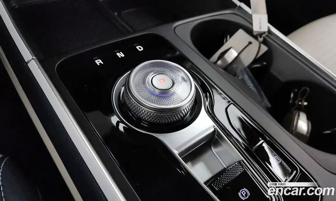 Kia Canival 2026 1.6 Автомат в Москве № 400654, фото 9