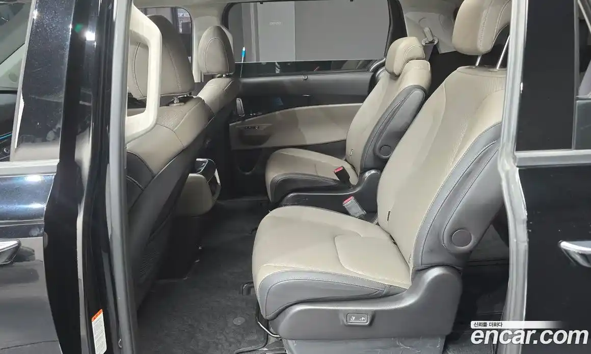 Kia Canival 2025 1.6 Автомат в Москве № 403419, фото 12