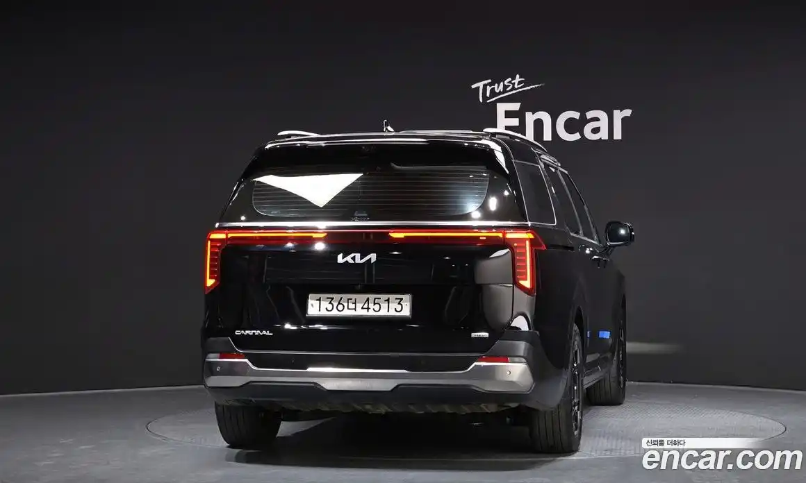 Kia Canival 2025 1.6 Автомат в Москве № 403419, фото 4