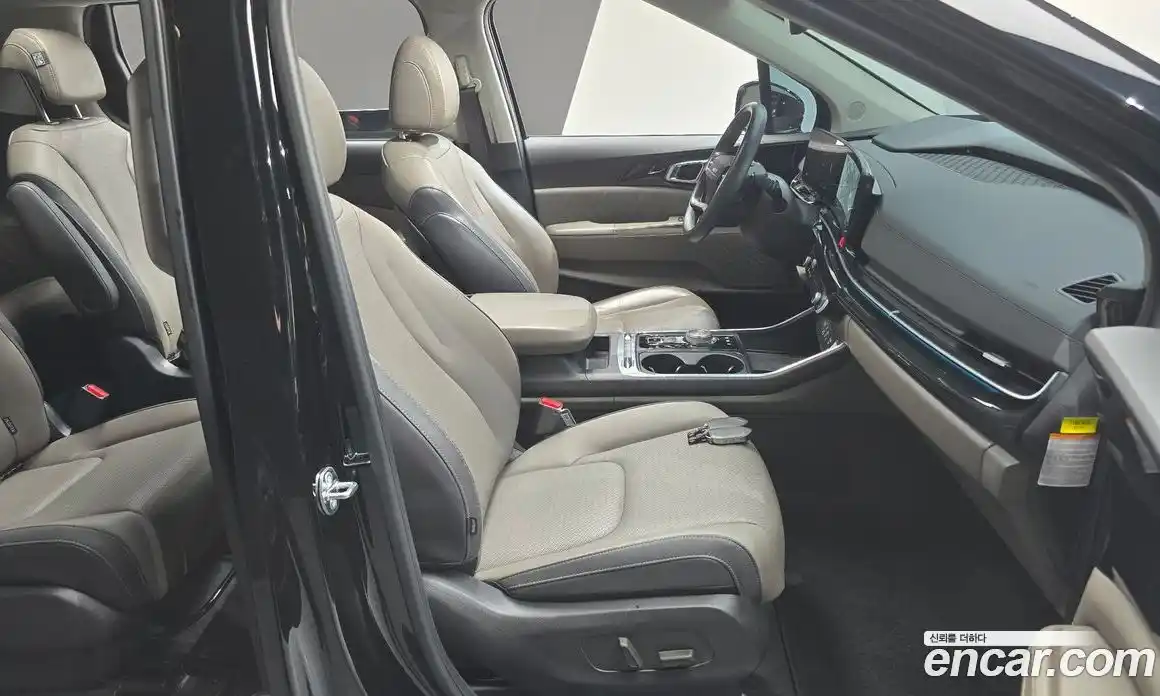 Kia Canival 2025 1.6 Автомат в Москве № 403419, фото 10