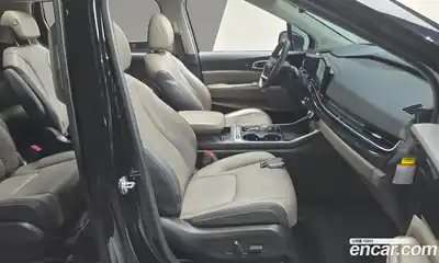 Kia Canival 2025 1.6 Автомат в Москве № 403419, миниатюра 10