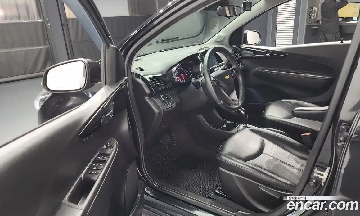 Chevrolet Spark 2016 1.0 Автомат в Москве № 40415, фото 16