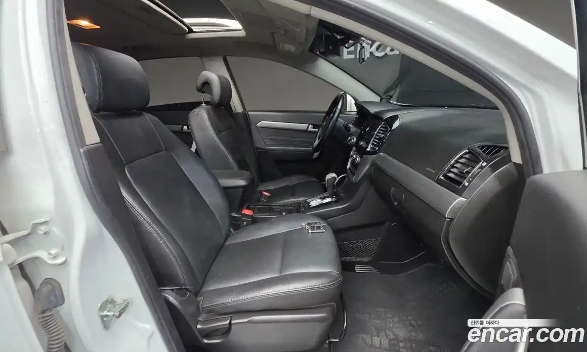 Chevrolet Captiva 2016 2.0 Автомат в Москве № 41200, фото 17