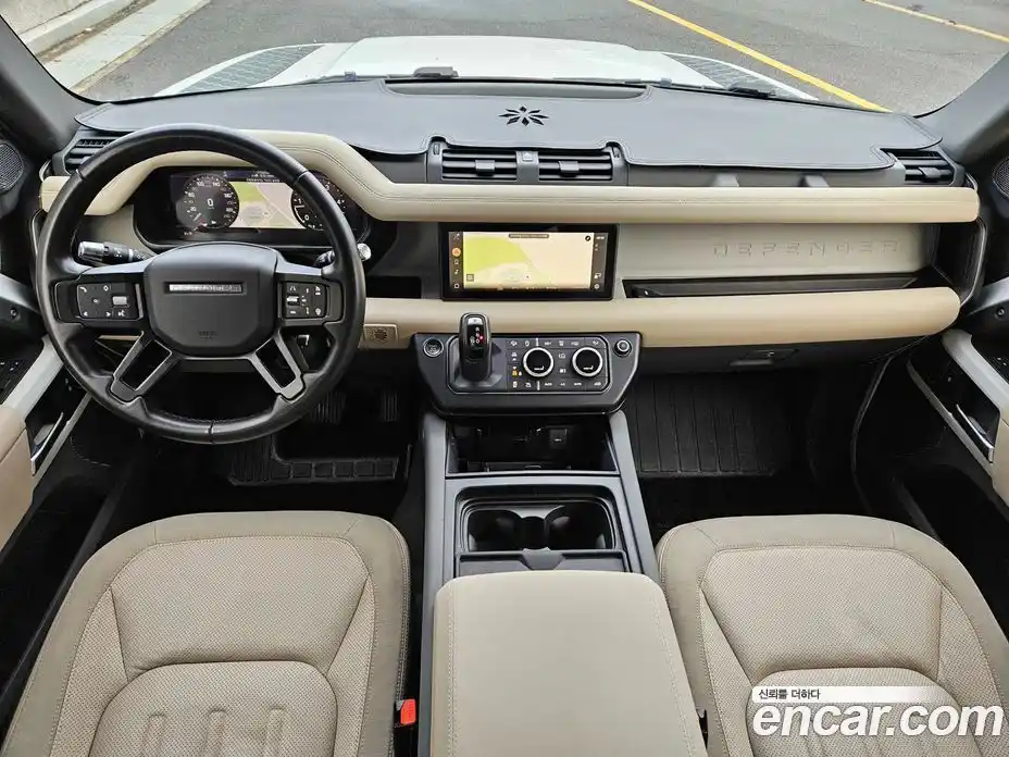 Land Rover Defender 2020 2.0 Автомат в Москве № 416367, фото 7