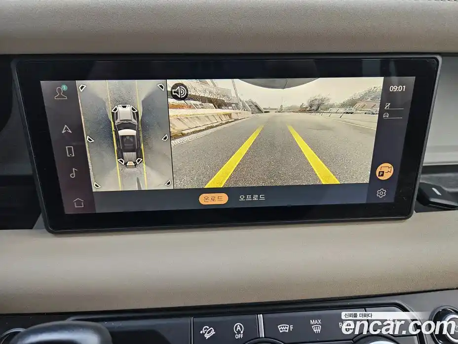 Land Rover Defender 2020 2.0 Автомат в Москве № 416367, фото 10