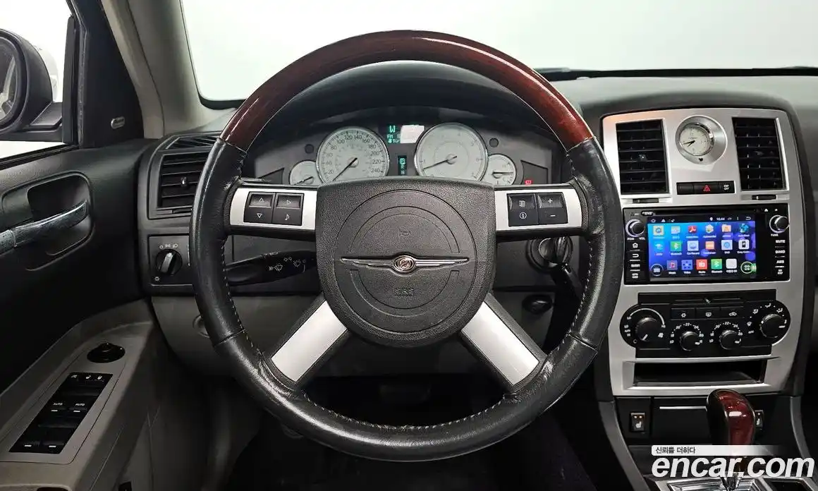 Chrysler 300C 2007 2.7 Автомат в Москве № 418280, фото 13