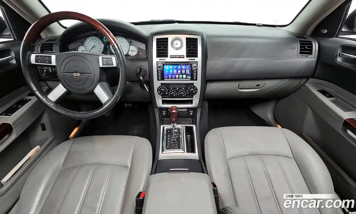 Chrysler 300C 2007 2.7 Автомат в Москве № 418280, фото 7