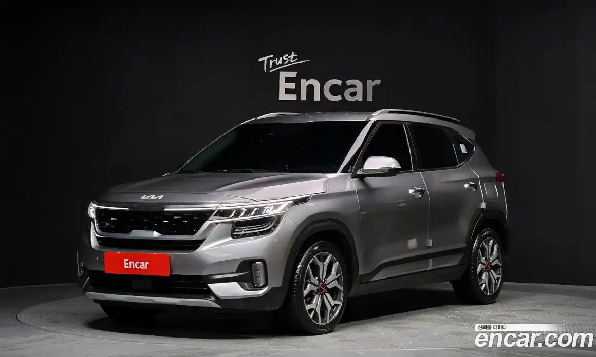 Kia Seltos 2023 1.6 Автомат в Москве № 50962, фото 1