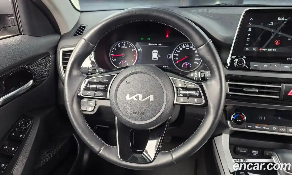 Kia Seltos 2023 1.6 Автомат в Москве № 50962, фото 13