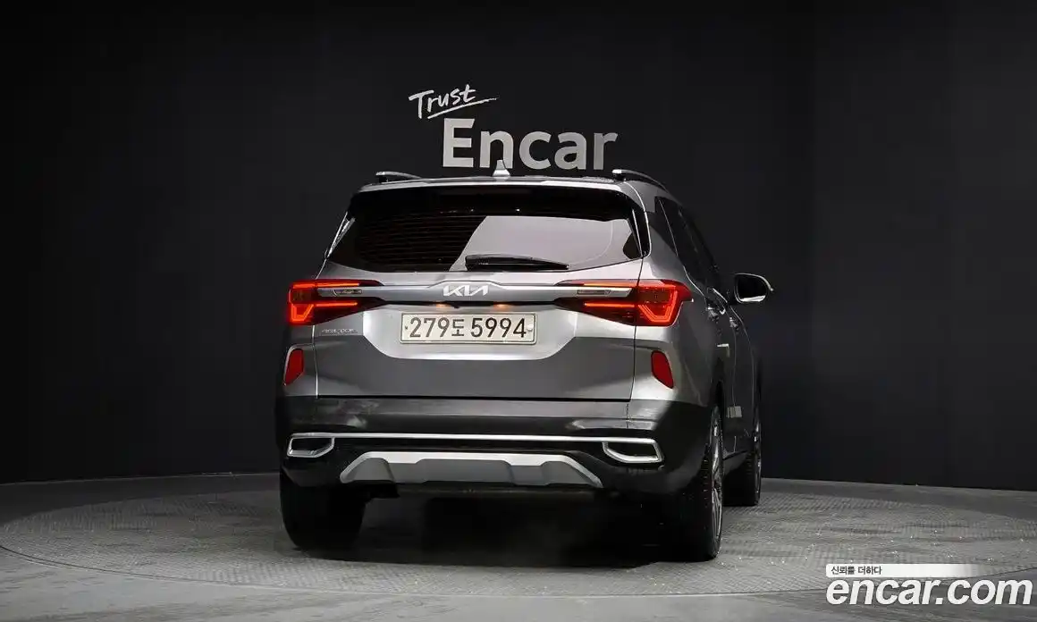 Kia Seltos 2023 1.6 Автомат в Москве № 50962, фото 4