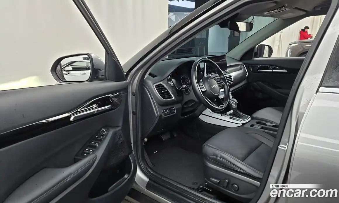 Kia Seltos 2023 1.6 Автомат в Москве № 50962, фото 10