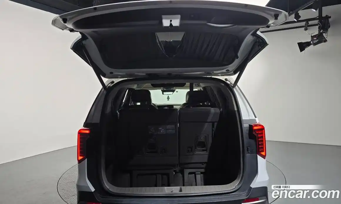 Kia Canival 2024 3.5 Автомат в Москве № 51204, фото 20