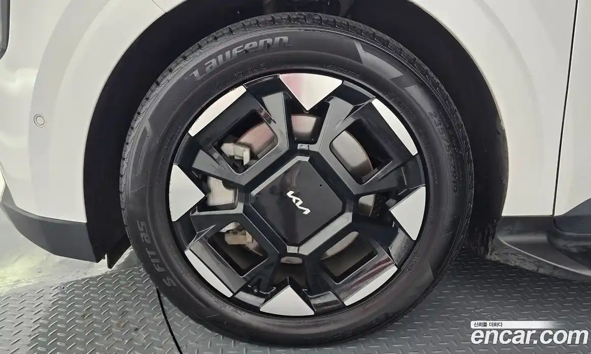 Kia Canival 2024 3.5 Автомат в Москве № 51204, фото 6