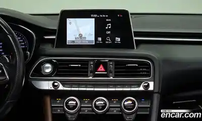 Genesis G70 2019 2.0 Автомат в Москве № 57776, миниатюра 10