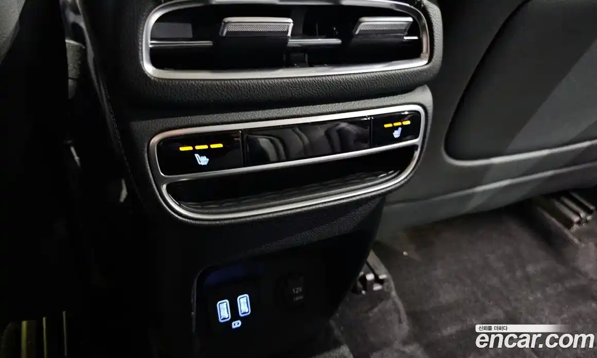 Genesis GV80 2021 2.5 Автомат в Москве № 58054, фото 18