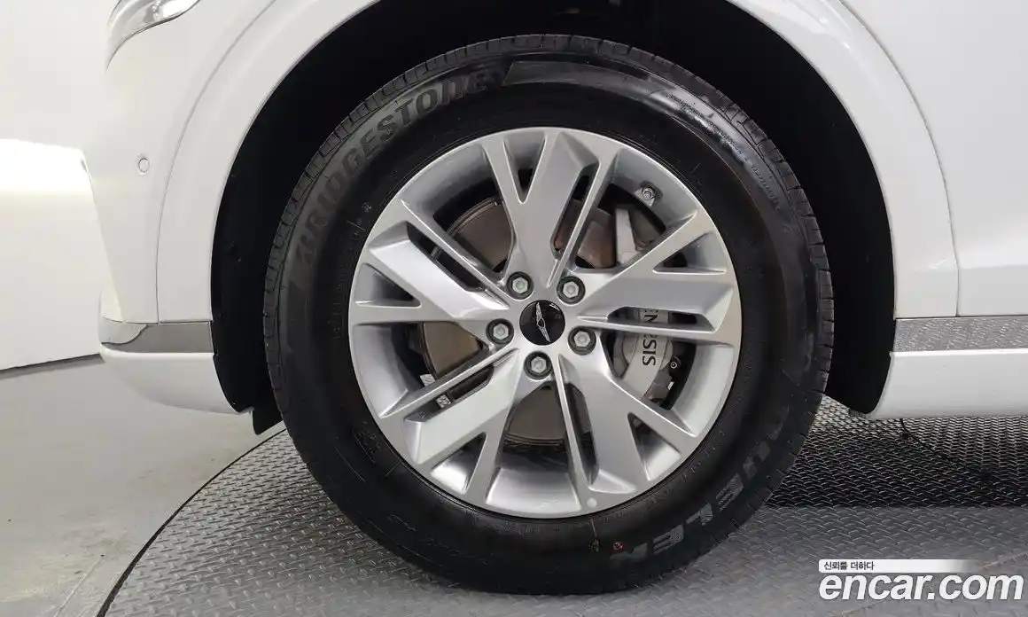 Genesis GV70 2025 2.5 Автомат в Москве № 58176, фото 9