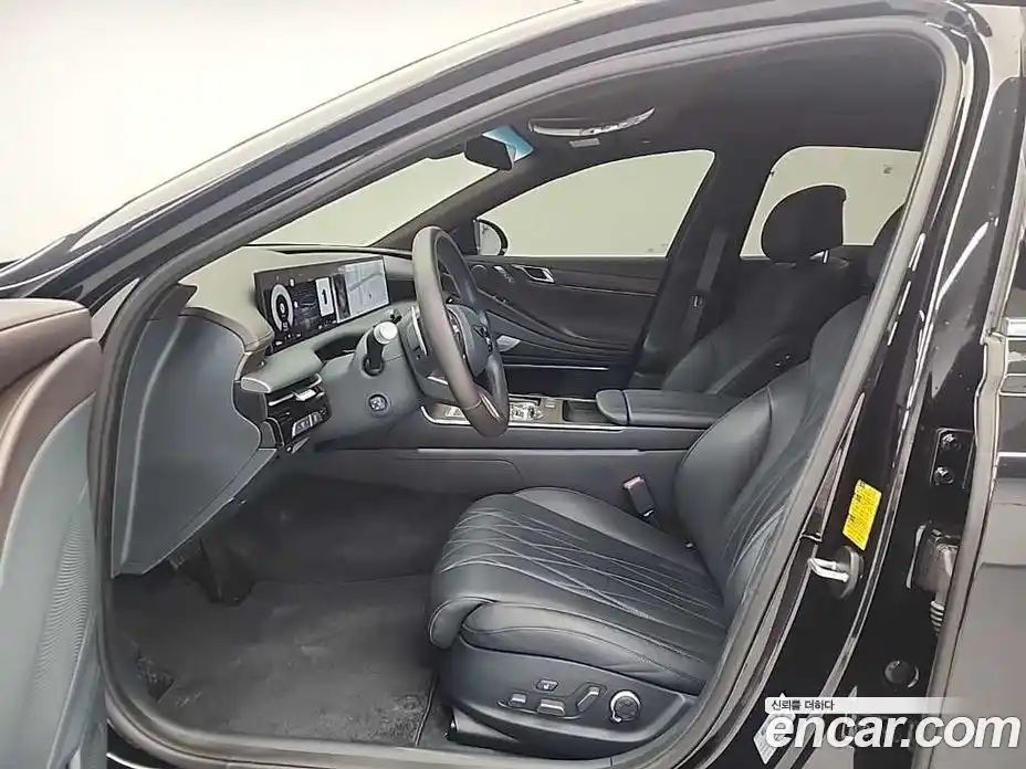 Genesis G80 2025 2.5 Автомат в Москве № 59037, фото 11