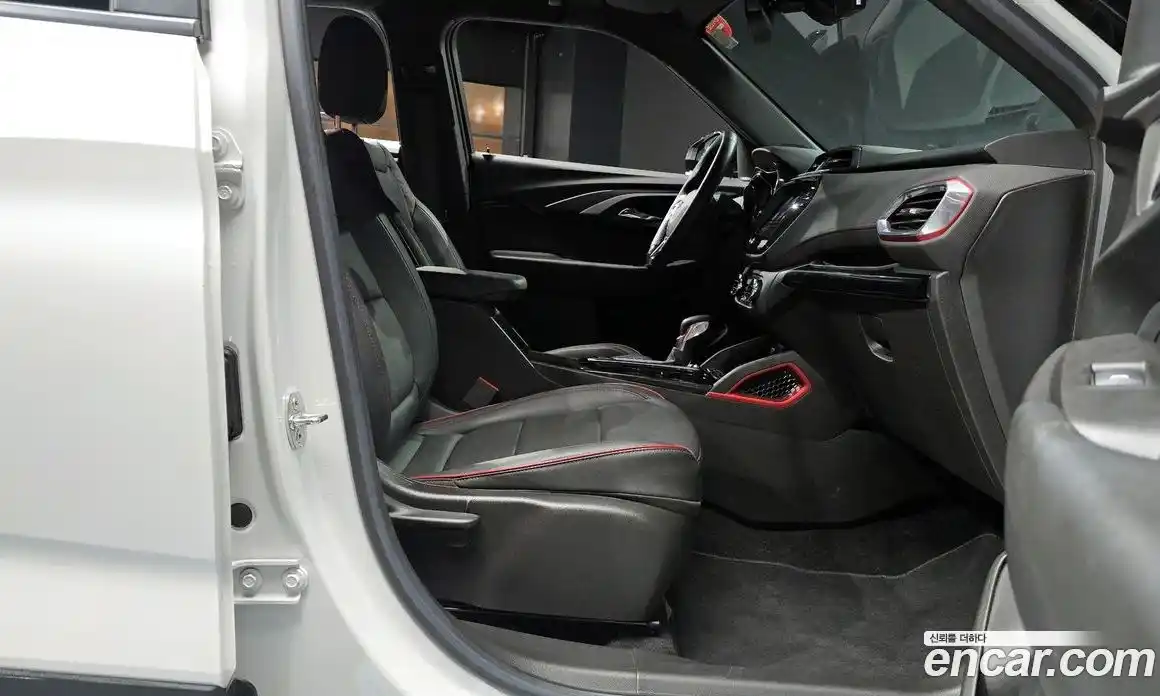 Chevrolet TrailBlazer 2022 1.3 Автомат в Москве № 74180, фото 11