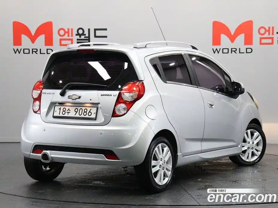 Chevrolet Spark 2013 1.0 Автомат в Москве № 95696, фото 3