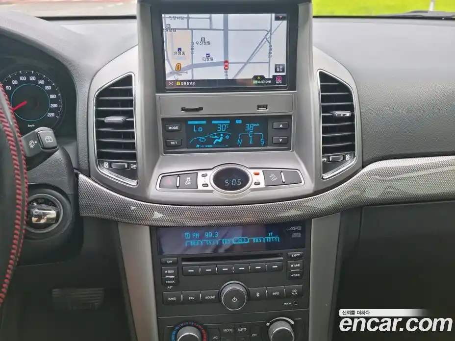 Chevrolet Captiva 2011 2.2 Автомат в Москве № 95886, фото 12