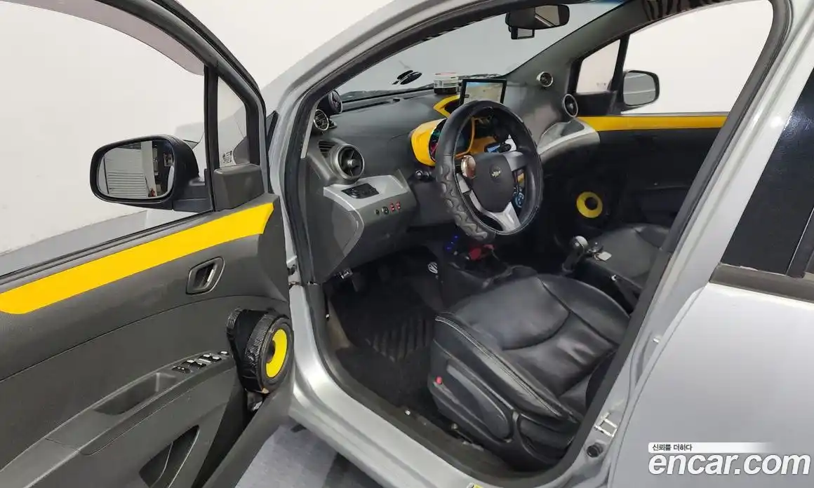 Chevrolet Spark 2014 1.0 Механическая в Москве № 98994, фото 15